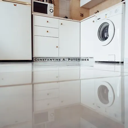 Апартаменты Sea Front & Center, Amazing Sea View Лимасол