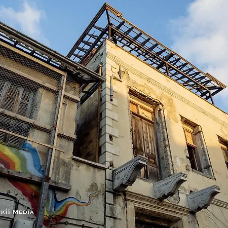 Sea Front & Center, Amazing Sea View Апартаменты