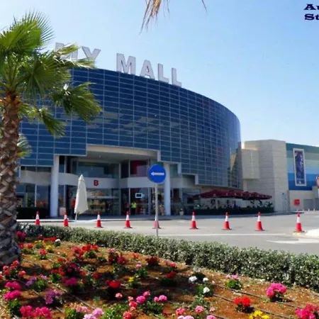 Sea Front & Center, Amazing Sea View Апартаменты Лимасол