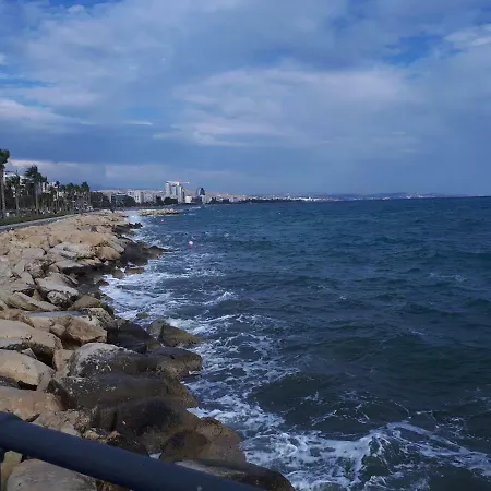 Sea Front & Center, Amazing Sea View * Лимасол