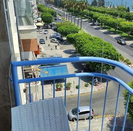 דירה Sea Front & Center, Amazing Sea View *