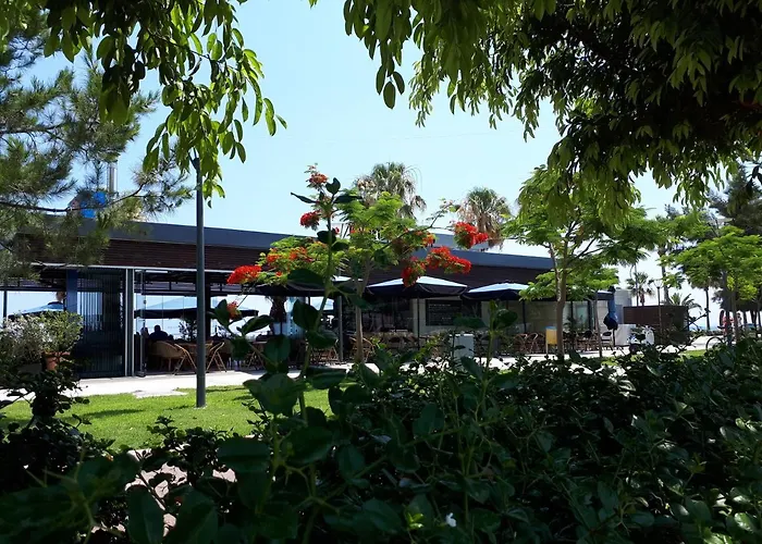 アパート Sea Front & Center, Amazing Sea View *