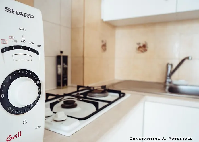 Sea Front & Center, Amazing Sea View アパート *