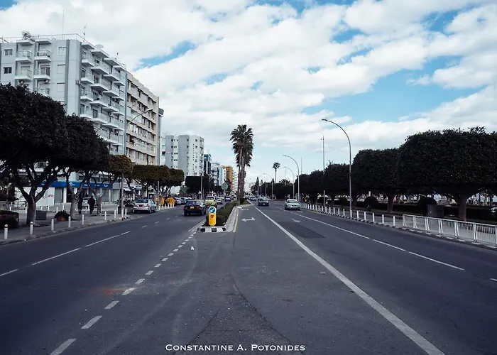 Sea Front & Center, Amazing Sea View * 레메소스