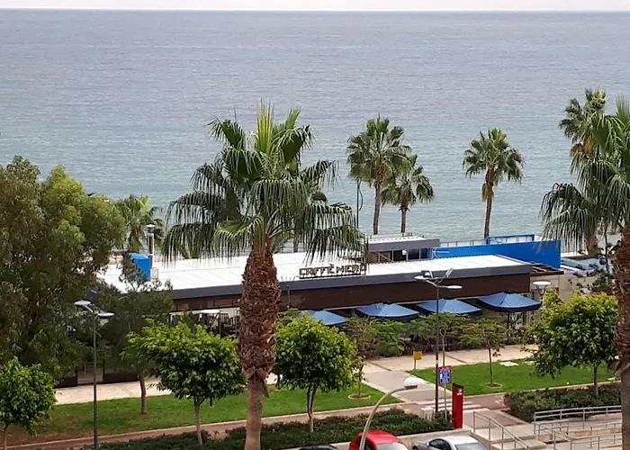 Sea Front & Center, Amazing Sea View * 레메소스